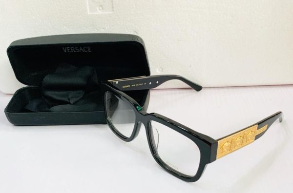 Modern Fashion Eyeglasses - Image 5
